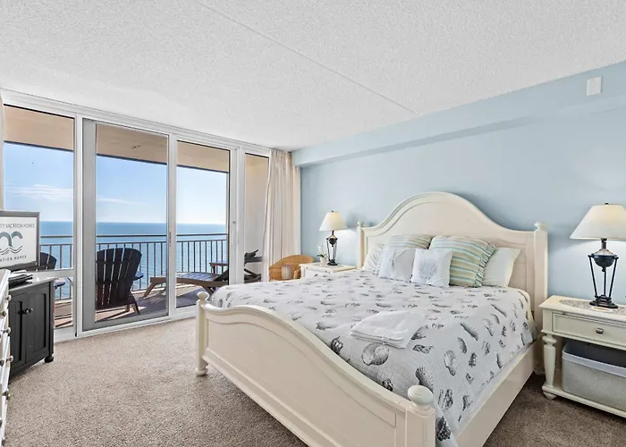 Holiday home 3br Penthouse With Immaculate Views And Amenities Including A Ice Rink *
