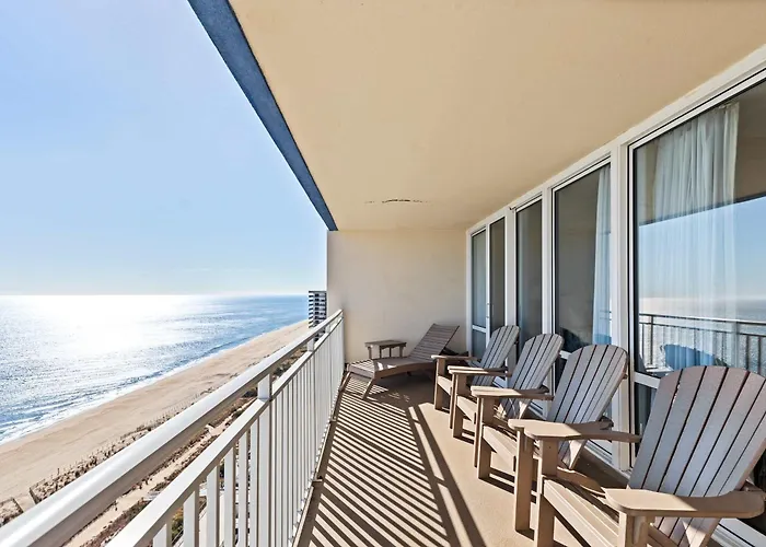 3br Penthouse With Immaculate Views And Amenities Including A Ice Rink Ocean City