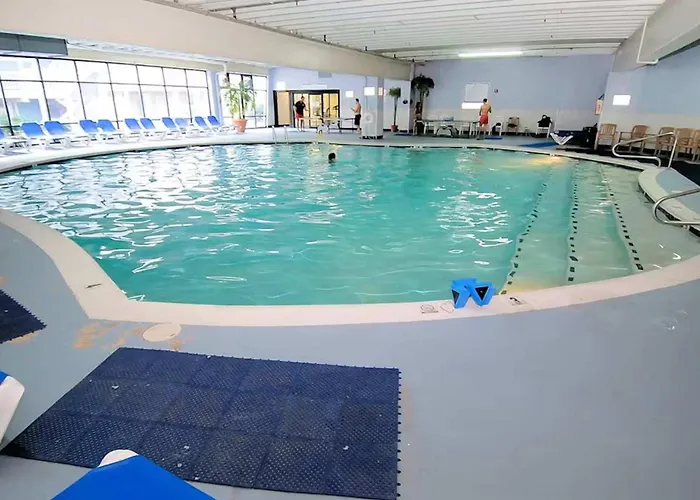 3br Penthouse With Immaculate Views And Amenities Including A Ice Rink Holiday home Ocean City